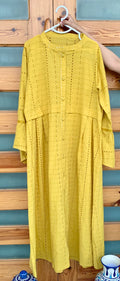 0982-CHIKANKARI SOFT COTTON ABBAYA/GOWN